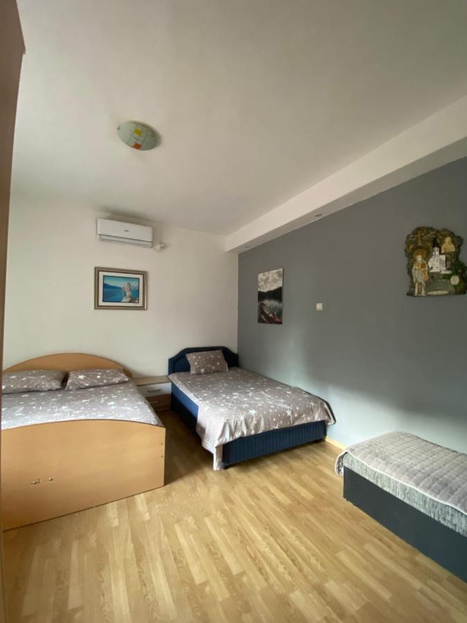 Apartments Vido Kotor Exterior photo