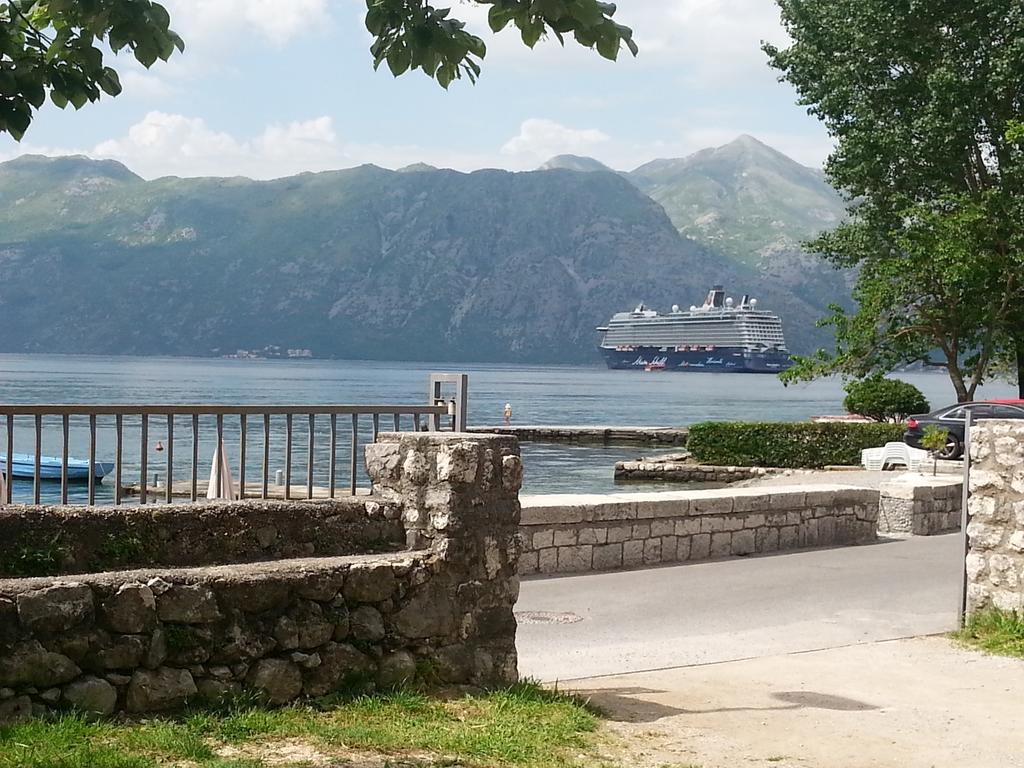 Apartments Vido Kotor Exterior photo