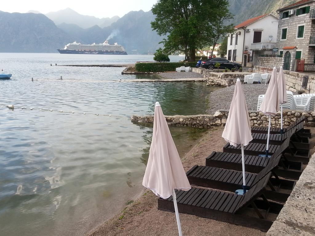 Apartments Vido Kotor Exterior photo